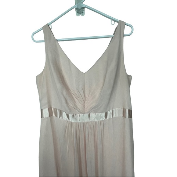 David's Bridal Pink Chiffon Dress Ruffled Back Size 14 - Picture 6 of 9
